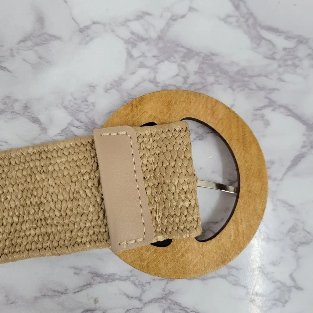 Tan Woven Stretch Belt with Round Wooden Buckle